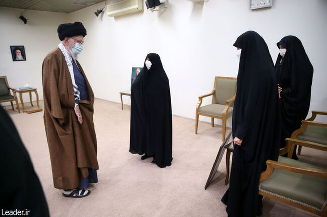 ترامپ و امثال آن پس از پس دادن تقاص جنایت دنیوی خود در زباله‌دان تاریخ گم و گور می‌شوند