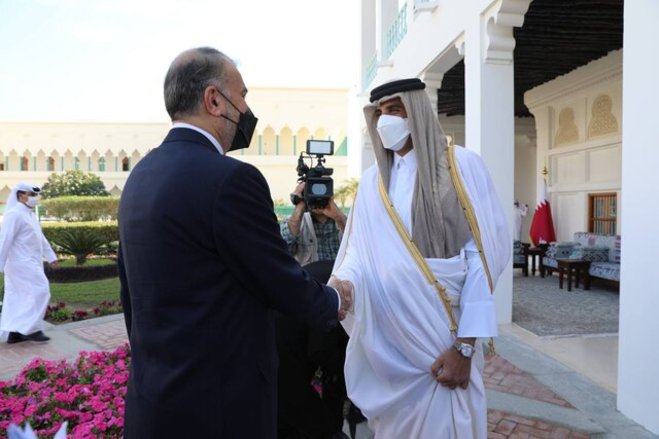 دیدار امیرعبداللهیان با امیر قطر در یک  مکان دلچسب 