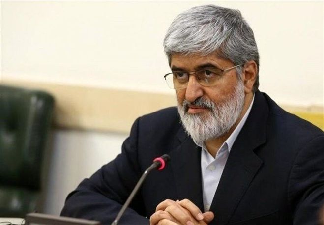 کارت بازی روسیه و چین در مقابل آمریکا نشویم