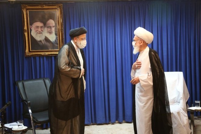 گفت‌وگوهای رئیس جمهور منتخب با مراجع قم
