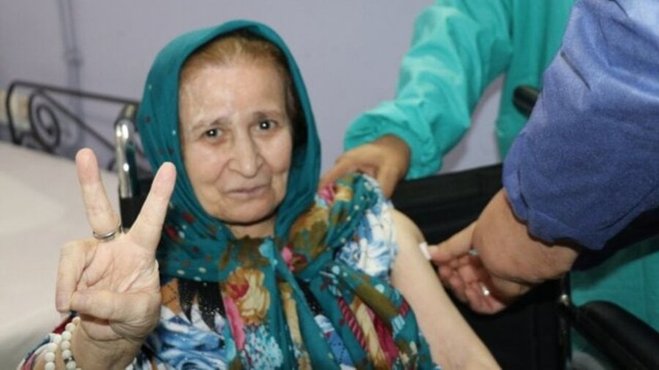 ثبت‌نام واکسیناسیون برای افراد ۶۵ سال به بالا شروع شد