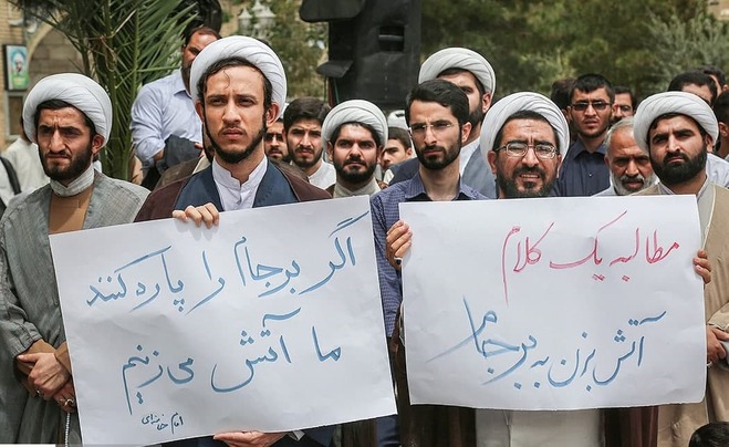 رقص دلواپسان بر کشته برجام