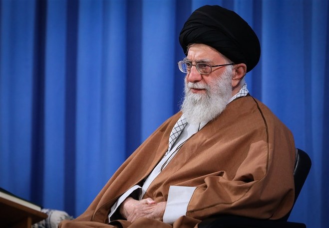 موافقت رهبری با عفو تعدادی از محکومان