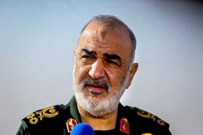 تشکر فرمانده کل سپاه از وزیر بهداشت