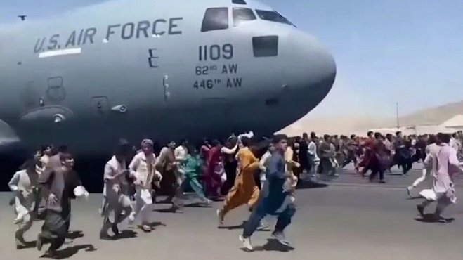 کشف بقایای جسد یک شهروند افغان در ارابه فرود هواپیمای آمریکایی