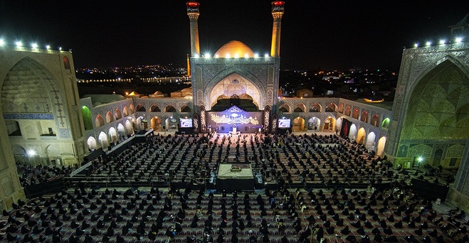 تصاویر  عزاداری شب عاشورای حسینی در اصفهان
