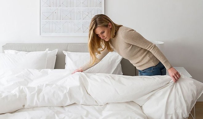 چند وقت یک‌بار باید ملحفه خود را بشوییم؟