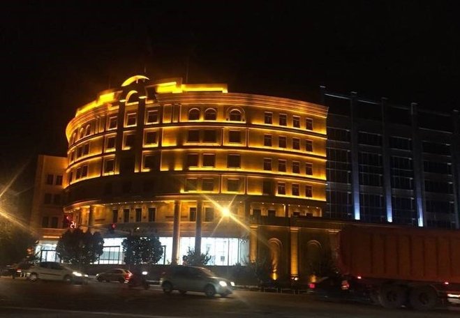 برق نماهای ساختمانی در صورت مصرف بالا قطع می‌شود