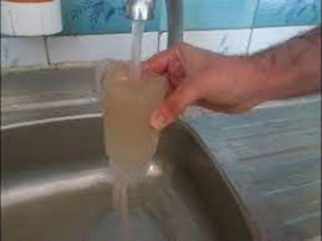 آلودگی آب آشامیدنی روستای سرحانیه