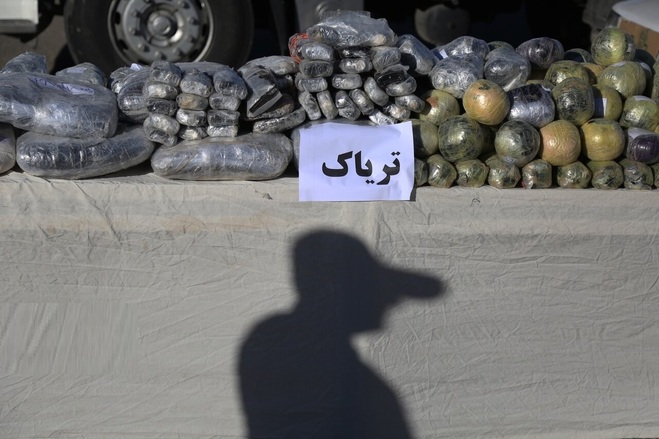 کشف ۵۹۰ کیلو تریاک در کرمان