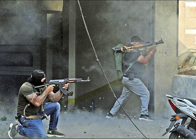 بازگشت فالانژها به خیابان‌های بیروت