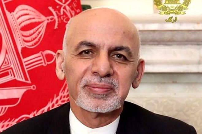 اشرف غنی خبر حمایتش از طالبان را تکذیب کرد: فیسبوکم هک شده