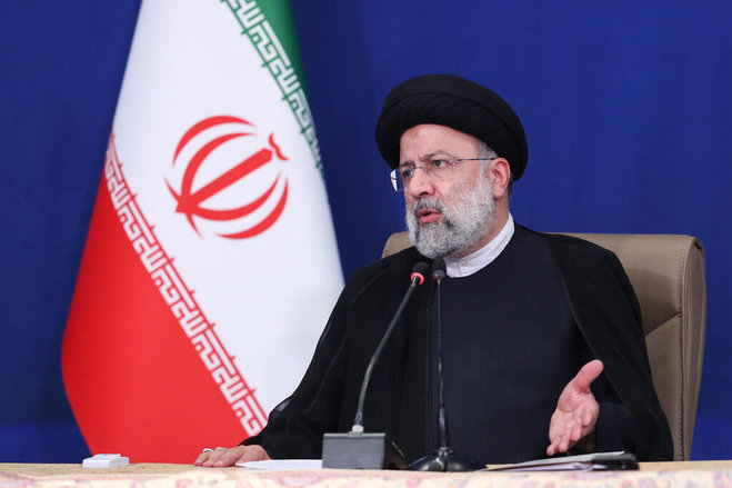 رئیسی: مهار تورم مسأله مهم و اولویت دولت است