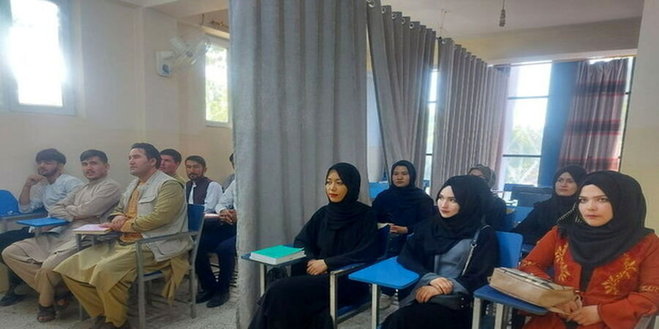 طالبان ورود زنان به دانشگاه‌ها را ممنوع کرد