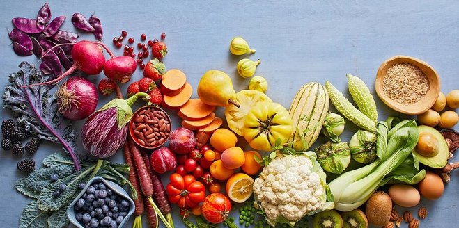 نیاز بدن به میوه و سبزیجات چقدر است؟