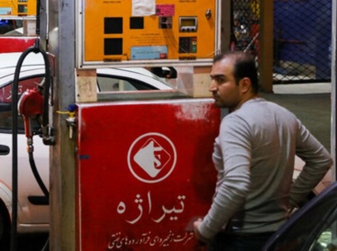 ٤٠٠٠ جایگاه بنزین ١٥٠٠ تومانی ارائه می‌کنند