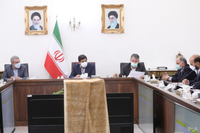 دستور معاون اول رئیسی: مرغ کیلویی ۲۰ هزارتومان شود  دستور به اسنپ و تپسی