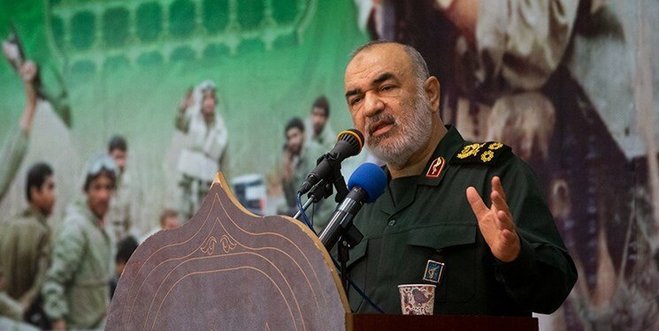 سرلشکر سلامی: آمریکا بیش از ۴۰ جنگ در تمام دنیا به راه انداخته است