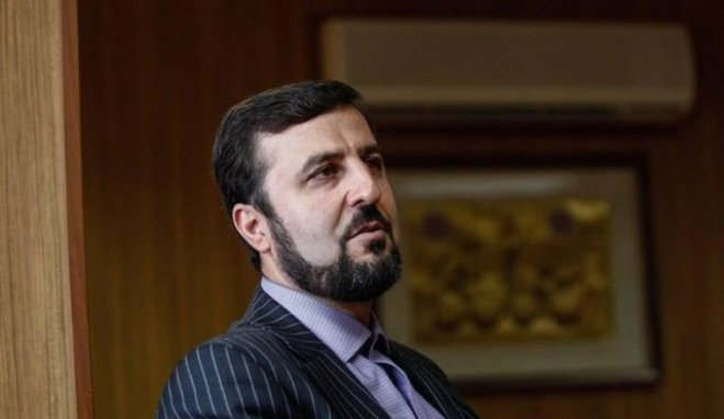 غریب آبادی:
همه ایرانیان مقیم خارج می‌توانند به کشور بیایند