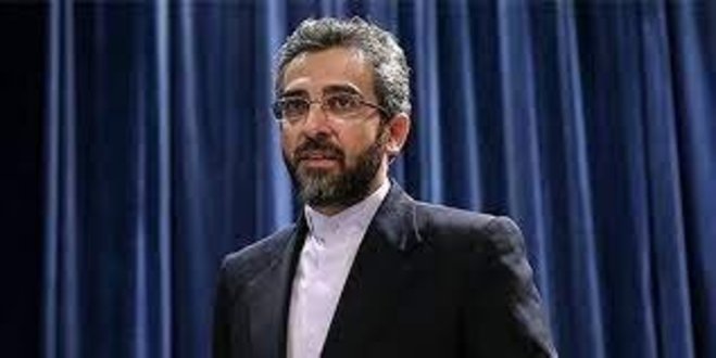باقری اعلام کرد:
تشکیل کارگروه رفع تحریم از فردا اتفاق نظر اعضا بر سر دستور کار اصلی مذاکرات