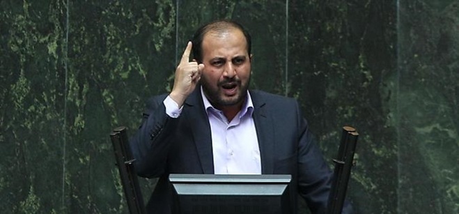 بازار ارز رها شده  وزارت صمت وعده ارزانی خودرو را اجرا کند