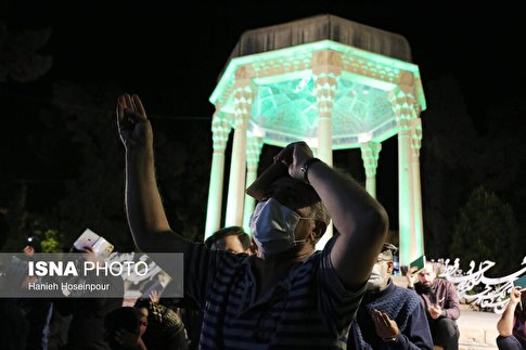 تصاویر| مراسم احیا شب نوزدهم در حافظیه شیراز