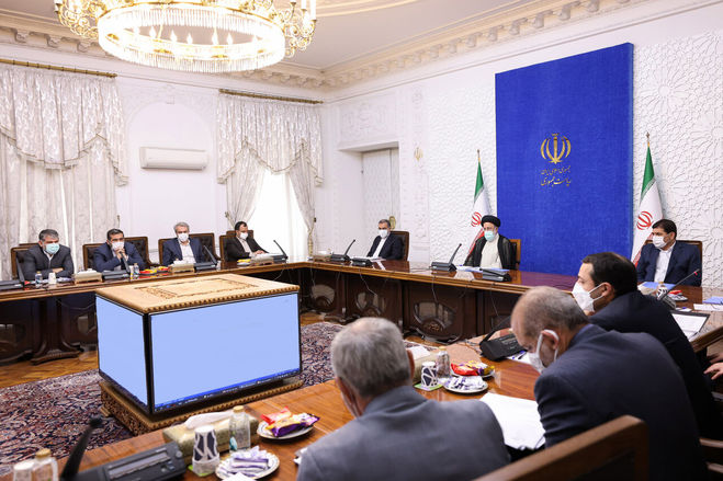 رئیس‌ جمهور: دستگاه‌های مسوول نظارت بر بازار را دنبال کنند