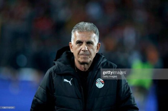 پرتاب آب دهان به صورت کارلوس کی‌روش! عکس