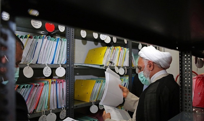دستور مهم رئیس قوه قضاییه: اگر فردی را بازداشت کردید به خانواده‌اش خبر بدهید