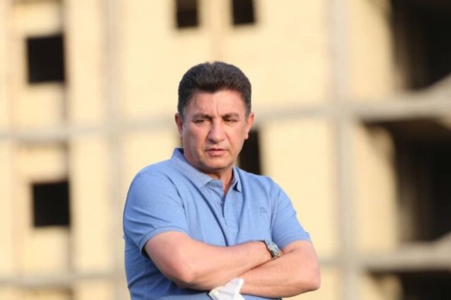 تعجب قلعه‌نویی از امکانات قطر  انگار ۵۰۰ سال پیش آن جا بازی می‌کردم!