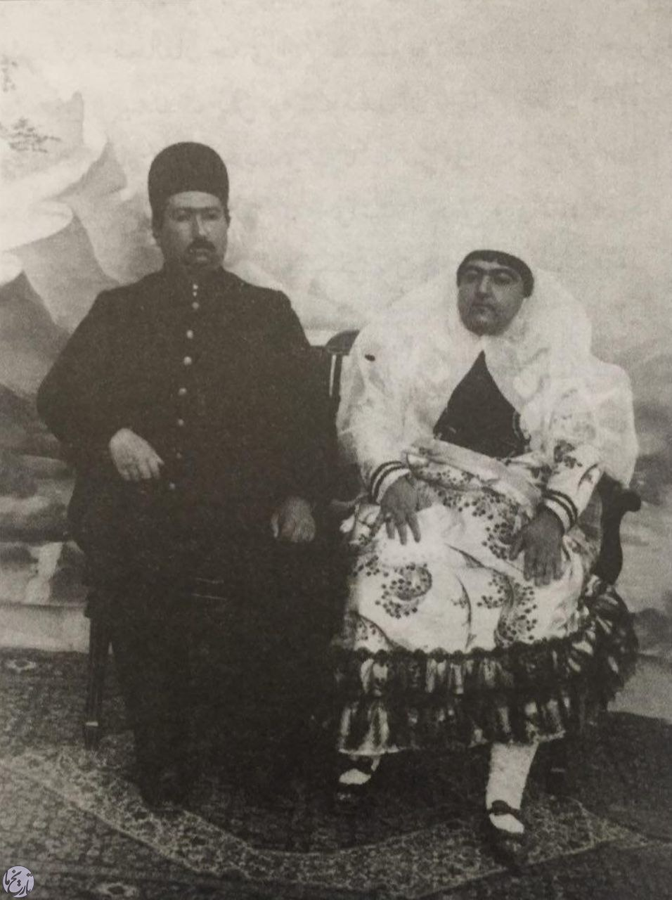 عکس دیده نشده از محمدعلی شاه قاجار و همسرش