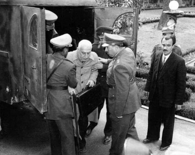 محمد مصدق، تاوان تلاش برای برگزاری انتخابات آزاد را داد