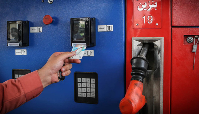 نباید طرح ارائه بنزین به هر نفر را شتابزده مطرح می‌کردند    توقف طرح پایلوت بنزین در کیش