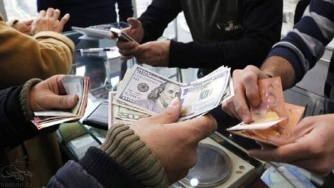 شرایط خرید دلار با کارت ملی؛ به کدام صرافی‌ها باید مراجعه کنیم؟