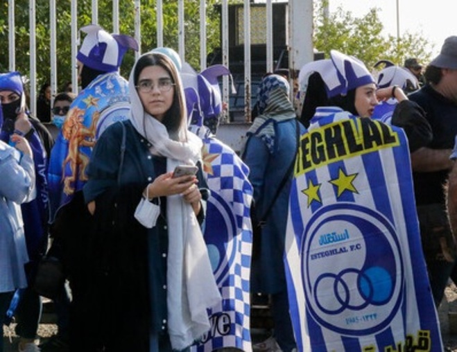 کلاه‌برداری از بانوان مقابل درهای آزادی!