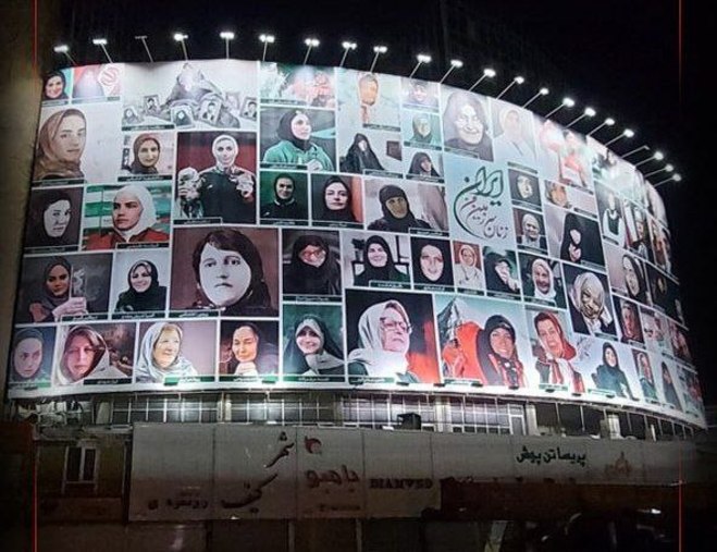افزایش اعتراضات به دیوارنگاره جنجالی ولیعصر؛ تصویر ما را بردارید!