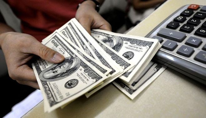 جزئیات فروش آنلاین ارز؛ راه‌حل رفع صف‌ جلوی صرافی‌‌ها