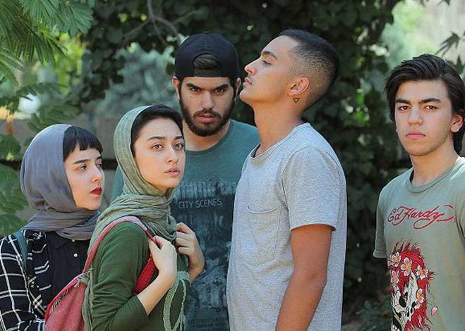 ساختار سیاسی، از جامعه و خانواده عقب افتاد | نسل دهه‌هشتادی‌ها یکباره از همه بازیگران میدان سیاست عبور کرد