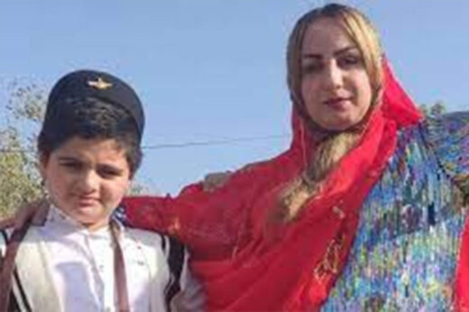 حمله همشهری به مادر کیان پیرفلک بعد از هشتگ جنجالی‌اش