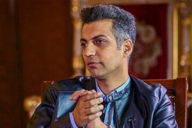 حمله کیهان به عادل فردوسی‌پور: یادت افتاده حرف از مد افتاده بزنی؟