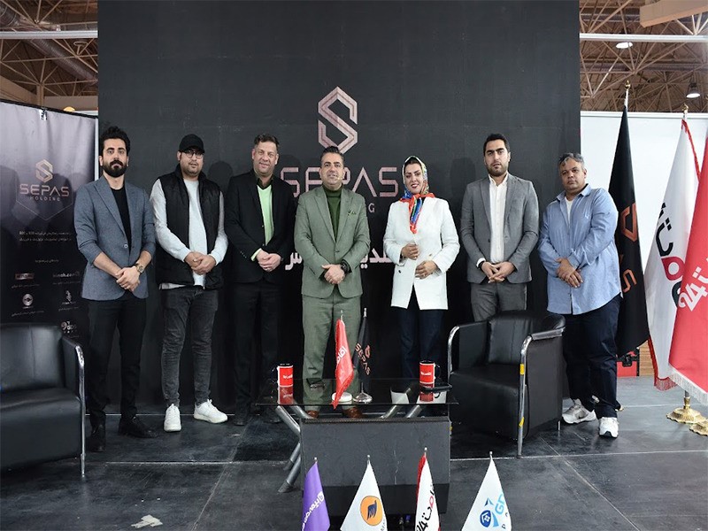 حضور متفاوت هلدینگ سپاس در هفدمین نمایشگاه گردشگری 1402 حضور اعضای هلدینگ سپاس در پنل تخصصی هفدمین نمایشگاه گردشگری