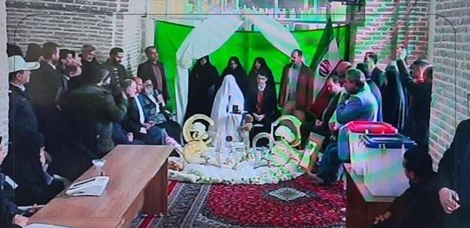 اقدام غافل‌گیرانه دختر و پسر جوان در شعبه رای گیری انتخابات | تصویر