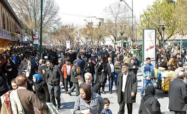 ۵ چالش جامعه ایرانی در ۱۴۰۳؛ پیش‌بینی‌ها چه می‌گویند؟