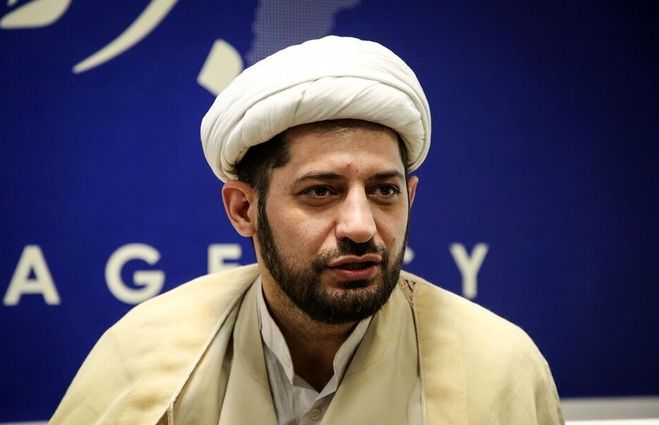 روحانی جنجالی حامی قالیباف از کاندیداتوری کنار کشید