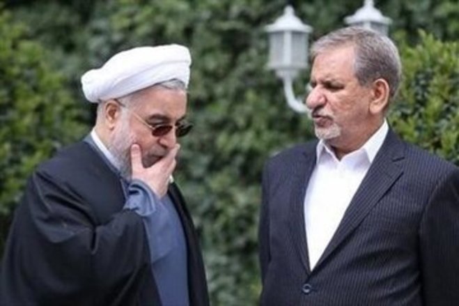 برخورد تلخ روحانی با جهانگیری در حضور سران قوا | طرح «بنزین برای همه» به کجا رسید؟