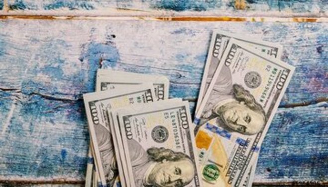 ۵ پیش بینی متفاوت از قیمت دلار؛ چرت بهاری تمام است؟
