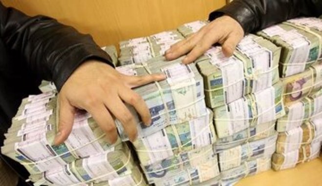 واکنش رئیسی به پرداخت تسهیلات ویژه به کارکنان بانک‌ها