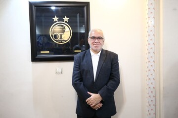 پاسخ با عصبانیت فتح‌الله‌زاده به ادعای جنجالی قربان‌زاده در مورد زمین ۴ هکتاری
