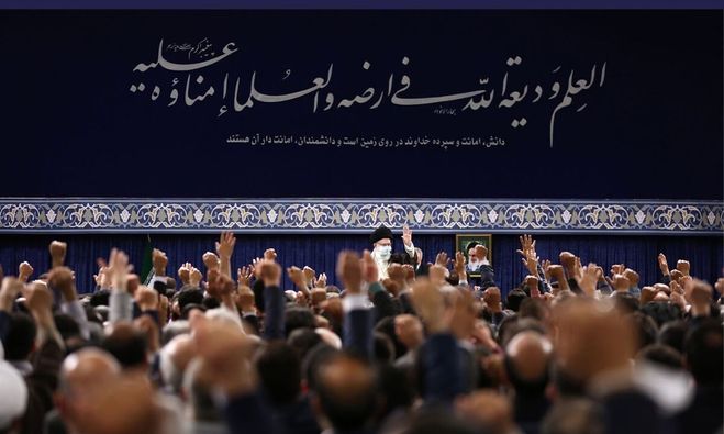 می‌دانند که دنبال سلاح هسته‌ای نیستیم | روی مبنای اسلامی‌مان نمی‌خواهیم طرف سلاح برویم | توافق اشکالی ندارد اما زیرساخت‌ها دست نخورد
