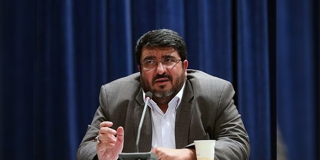 ادعای جنجالی شرط سایز اندام بدن برای استخدام زنان در رستوران! | فیلم